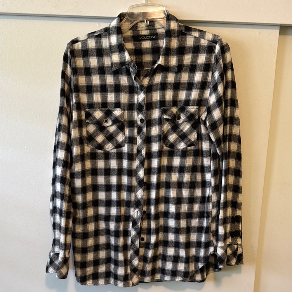 Volcom Black and White Button Down Shirt